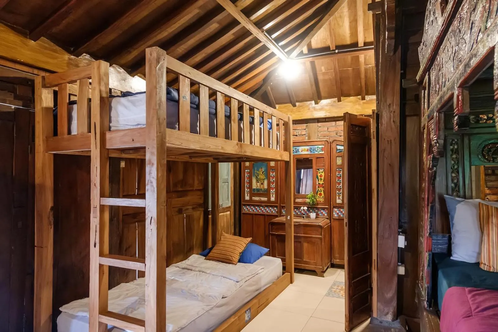 Twospaces Living At Bunga Desa, Jimbaran אינדונזיה