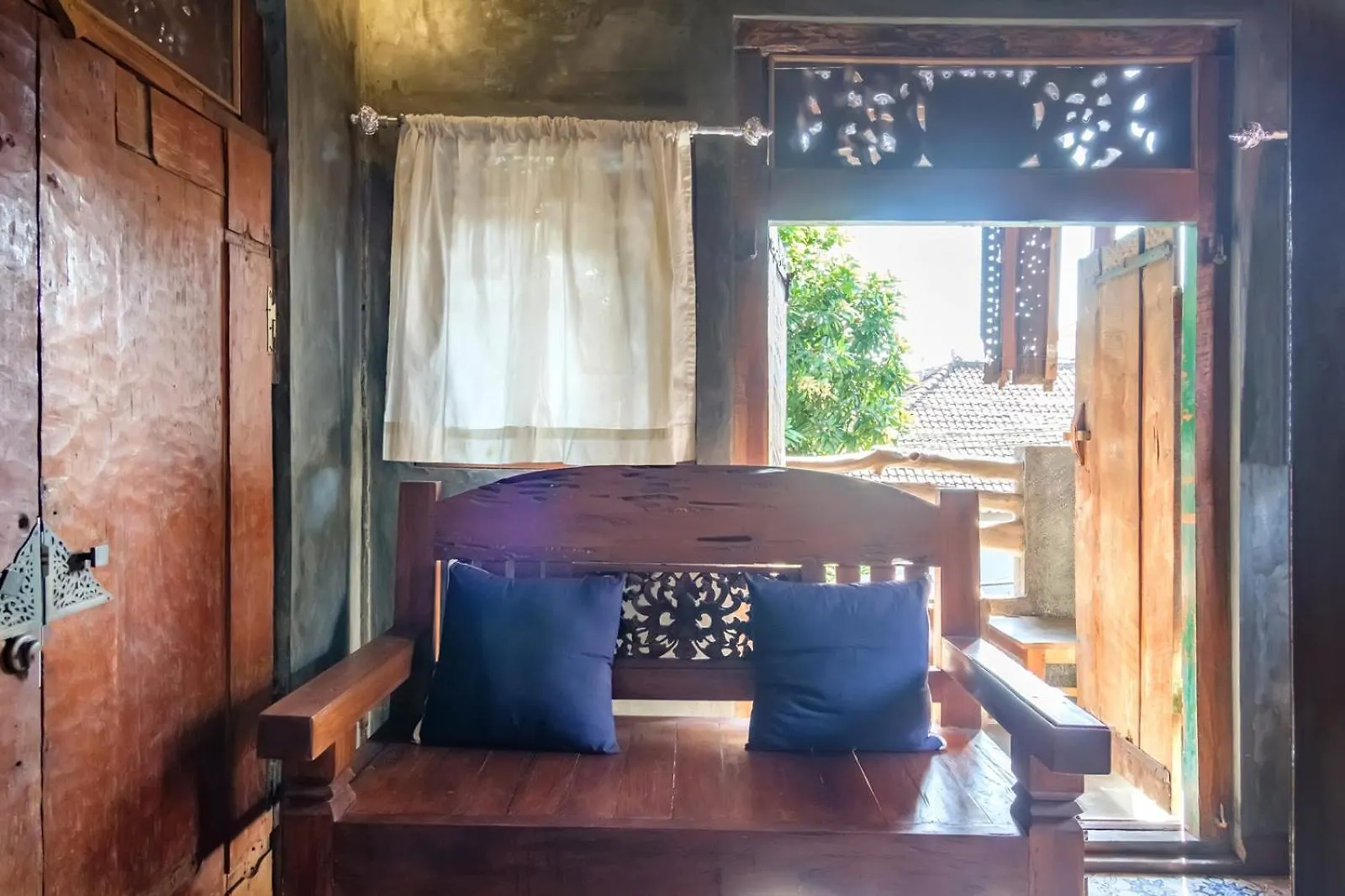 בית הארחה Twospaces Living At Bunga Desa, Jimbaran אינדונזיה