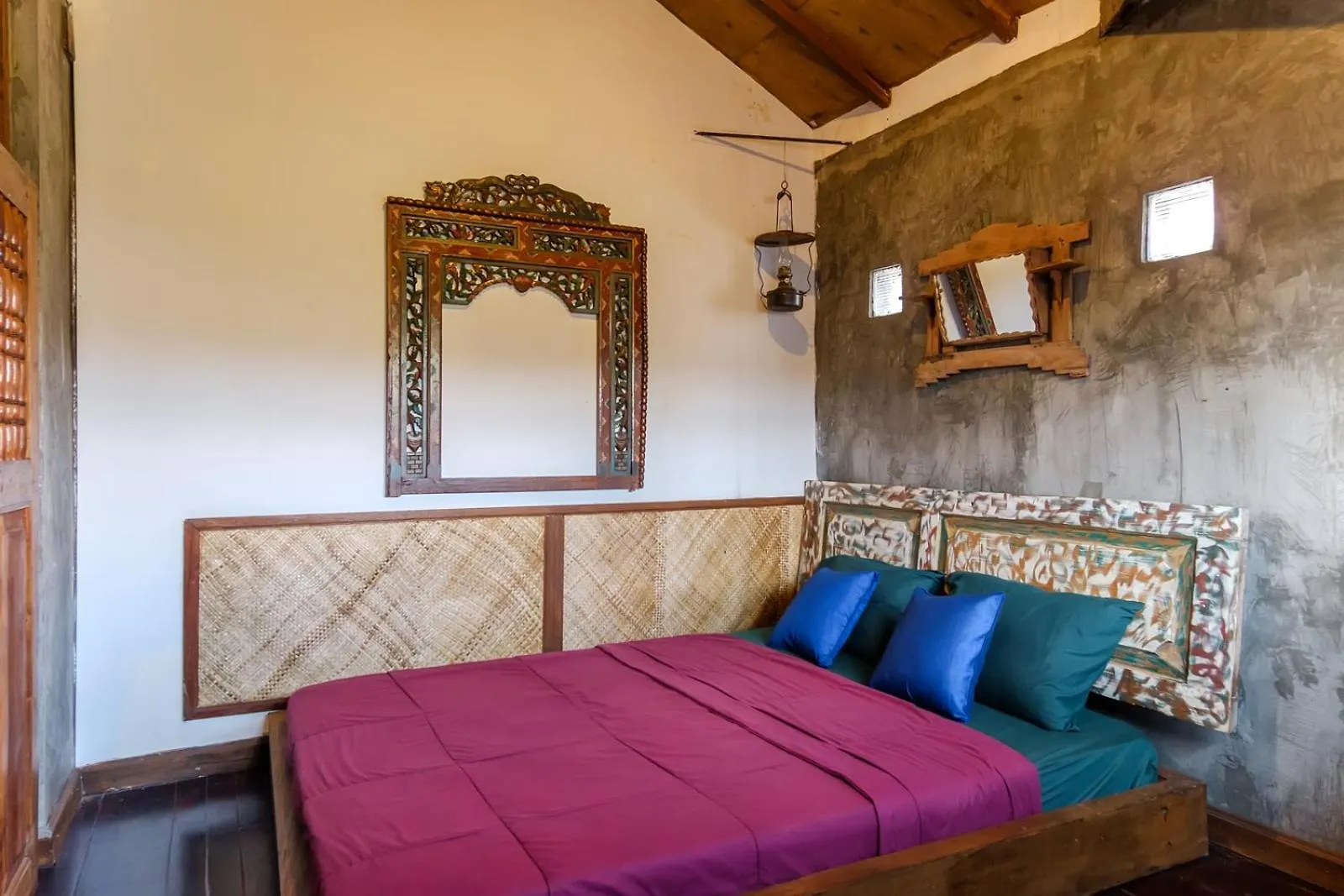 Twospaces Living At Bunga Desa, Jimbaran בית הארחה