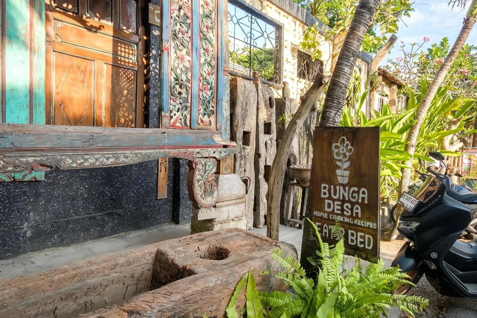 Twospaces Living At Bunga Desa, Jimbaran